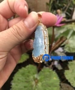Mặt dây Phật A Di Đà đá Aquamarine bọc vàng 18k MAD.066 6 Mặt dây Phật A Di Đà đá Aquamarine bọc vàng 18k MAD.066 6