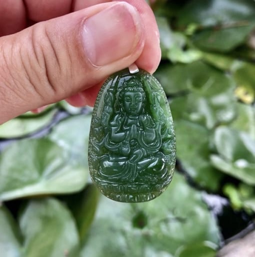 Mặt dây phật bản mệnh Thiên Thủ Thiên Nhãn đá Ngọc Bích Nephrite 3.5cm MBM.166 1