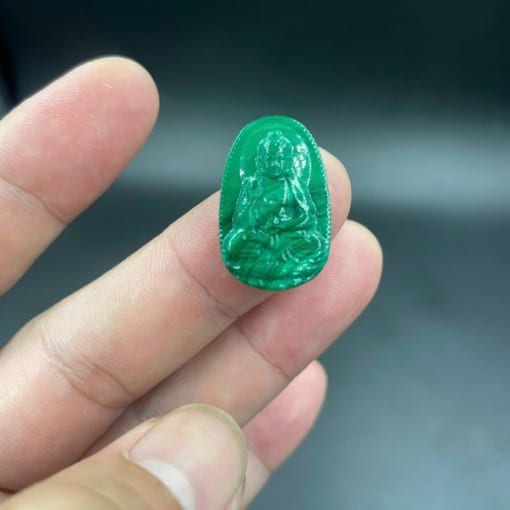 Mặt dây chuyền đá Lông Công Malachite Phật A Di Đà 3cm MAD.085 1