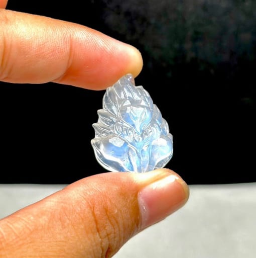 Mặt dây chuyền Hồ ly Chúa 9 đuôi đá Moonstone đã kiểm định 3cm MHL.159 1