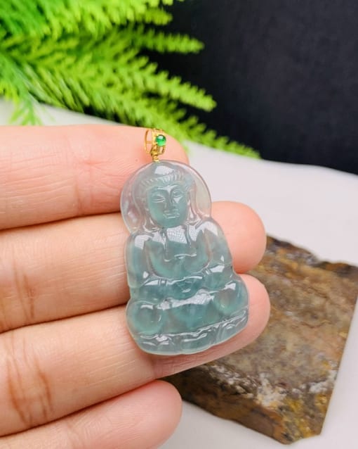 Mặt dây Phật Quan Âm tọa sen đá Ngọc Lam Cao Băng hoa bay móc vàng 18k 3.5cm MQA.101 1