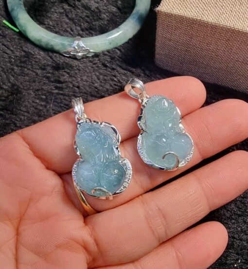 Mặt dây chuyền Tỳ Hưu đá Aquamarine 2-3cm bọc bạc MTH.064 1